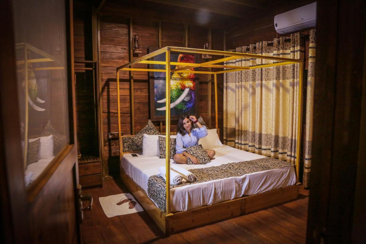 Hotel Leopard Nest - Glamping In Yala Esterno foto
